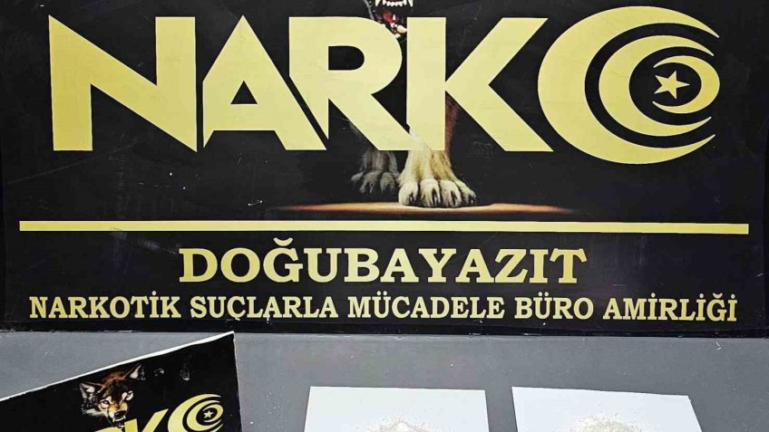 Ağrı’da 1 kilo 44 gram metamfetamin ele geçirildi
