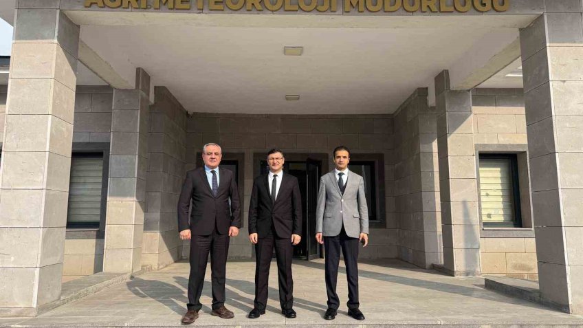 Ağrı’da Ahmed-i Hani Havalimanı ve TEİAŞ müdürleri, Meteoroloji’yi ziyaret etti