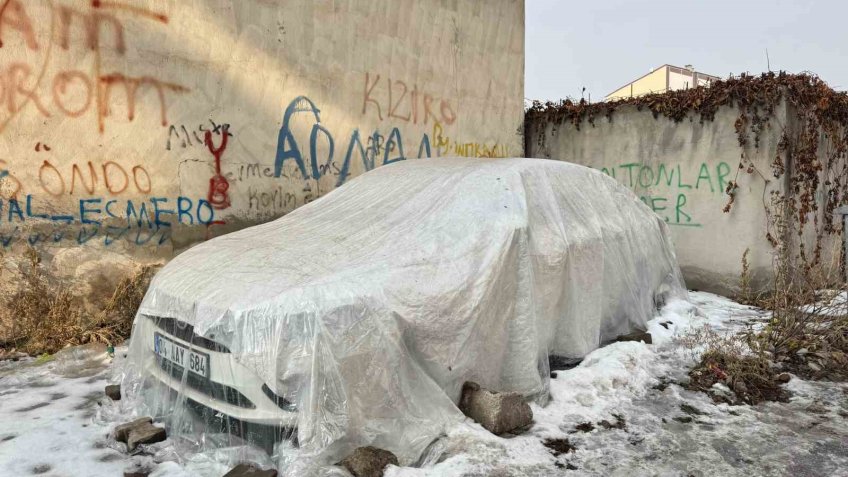 Ağrı’da dondurucu soğuklar etkisini sürdürüyor