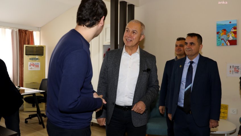 Alanya Belediye Başkanı Özçelik'ten 'Özel Eğitim Meslek Okulu’na ziyaret
