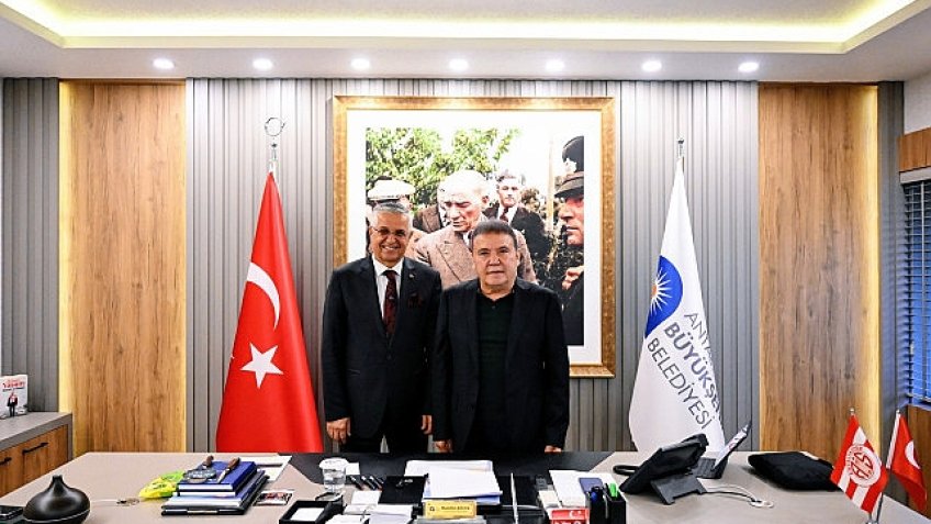 Başkan Topaloğlu'ndan Başkan Böcek'e ziyaret