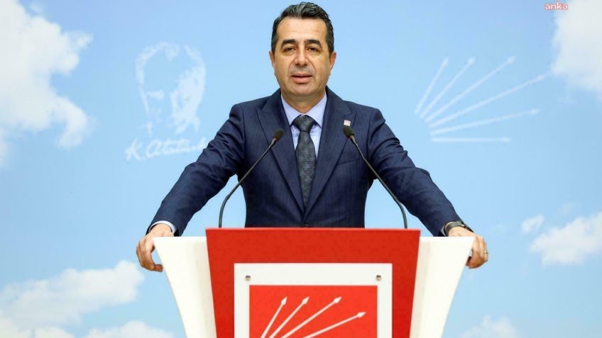 Erhan Adem: Traktörlerin haczedilmesi, çiftçilerimizi üretimi bırakmaya zorlamakta ve tarımsal sürdürülebilirliği yok etmektedir