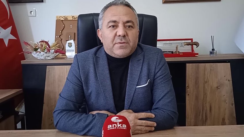 İYİ Parti Osmaniye İl Başkanı Serat Kılıç: “Bu iş sarayda oturmaya benzemiyor, işçilerimiz açıklanan asgari ücretle bu kışı çıkaramaz"