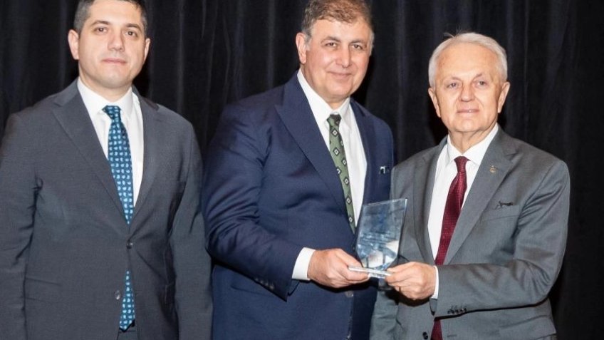 İzmir'de Başkan Tugay'dan iklim nötr çağrısı