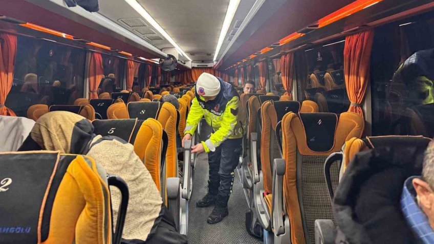 Jandarma trafik ekiplerinden denetim