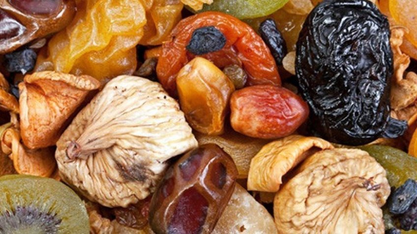Kış aylarında kuru meyveler diyet yapanlar için vazgeçilmez bir ara öğün alternatifi