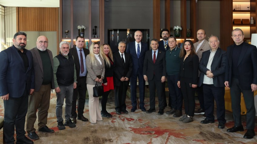 Kurtulmuş'tan Üsküp'te KGK heyetine önemli açıklamalar: Her zaman barış perspektifine sahibiz