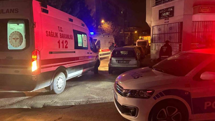 Malatya’da esnaf ile müşteri tartışması kanlı bitti: 3 yaralı