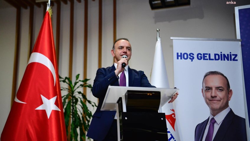 Sancaktepe’de 56 hak sahibi tapularına kavuştu 