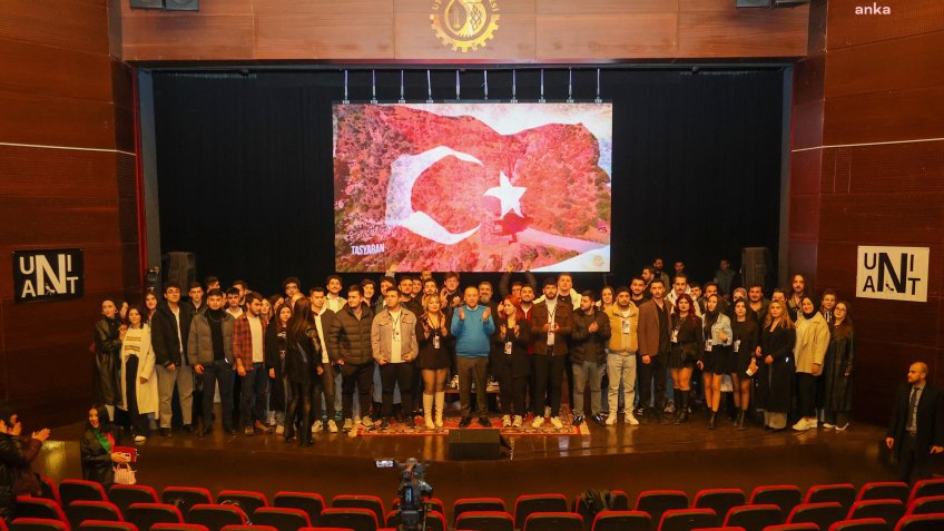Uşak Belediye Başkanı Yalım, gençlerin sorularını yanıtladı