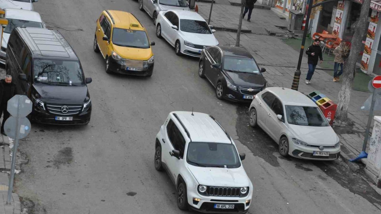 278 bin nüfuslu Kars, 51 bin 532 araç ile dikkat çekiyor