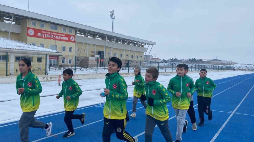 Atletizm antrenmanları devam ediyor
