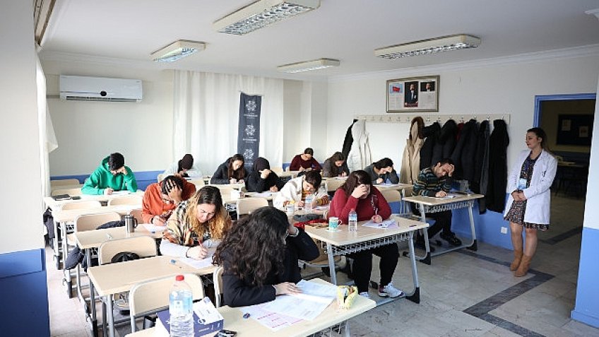 Aydın Büyükşehir Belediyesi'nin Öğrencilere Yönelik Eğitimleri Devam Ediyor