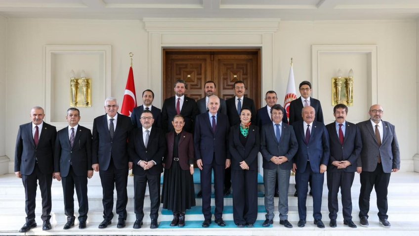 Doğu Anadolu Milletvekilleri TBMM Başkanı Kurtulmuş ile görüştü