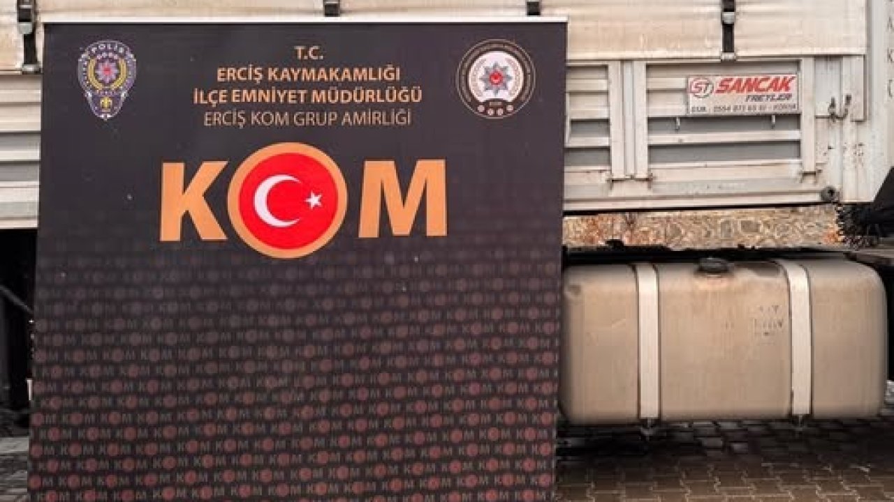 Erciş’te 844 litre kaçak akaryakıt ele geçirildi