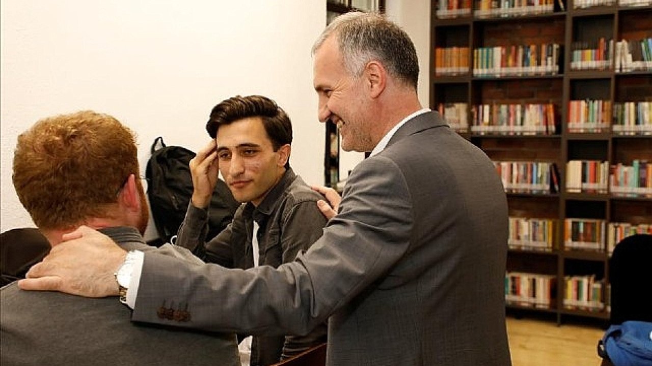 İnegöllü Gençlere 5 Milyon Tl Eğitim Yardımı