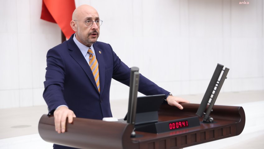 İYİ Parti'li Poyraz'dan, MHP'li Büyükataman'a ironik yanıt: İYİ Partinin ipi olsaydı ve ucu da dışarıda olsaydı, Bebek Katilini TBMM’ye davet eder Umut Hakkı teklif ederdik"