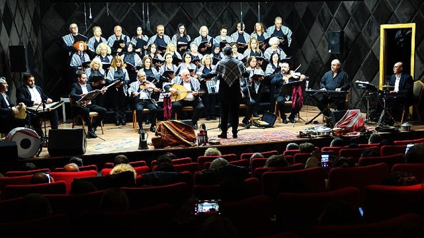 Kemer Belediyesi Türk Müziği Topluluğu'ndan sıra gecesi