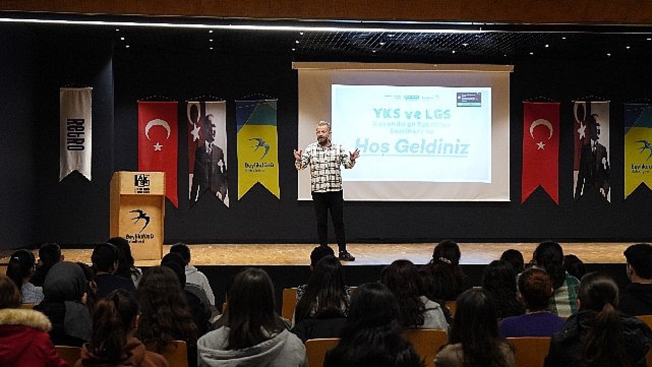 LGS ve YKS adayları için 'Kazandıran Taktikler Semineri' düzenlendi
