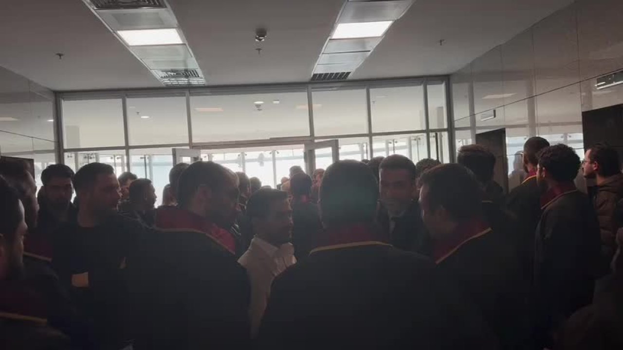 Ümit Özdağ'ın sevk yazısında 11 sosyal medya paylaşımına yer verilirken, Avukat Tunçer "İyi niyetli durmuyor" dedi