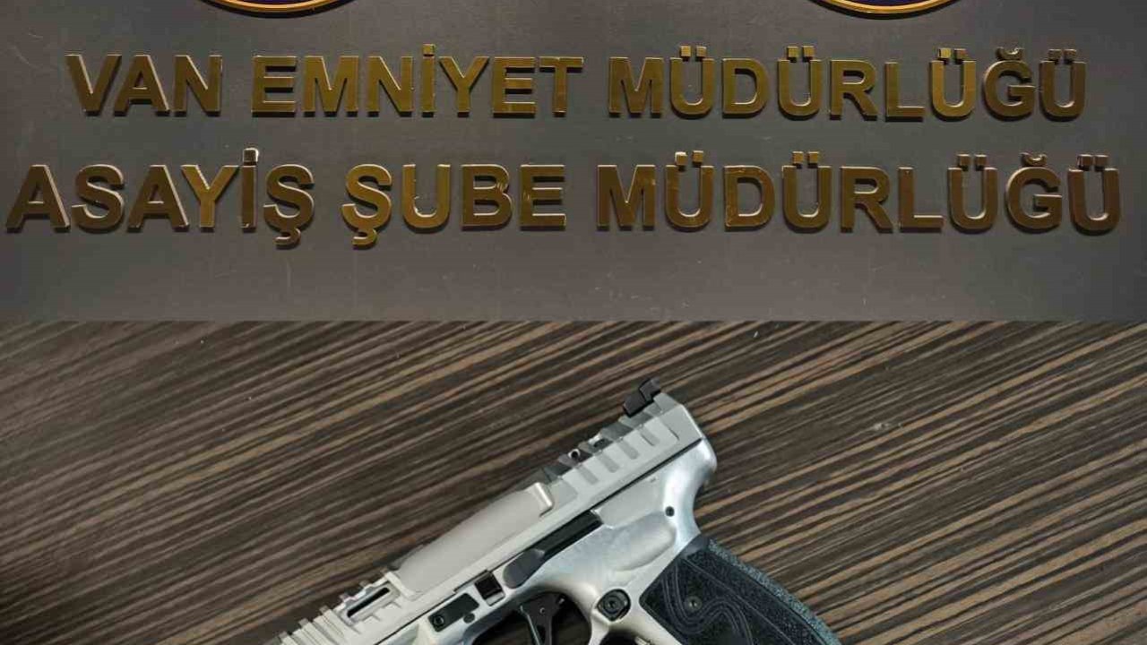 Van’da değişik suçlardan aranan 75 kişi tutuklandı