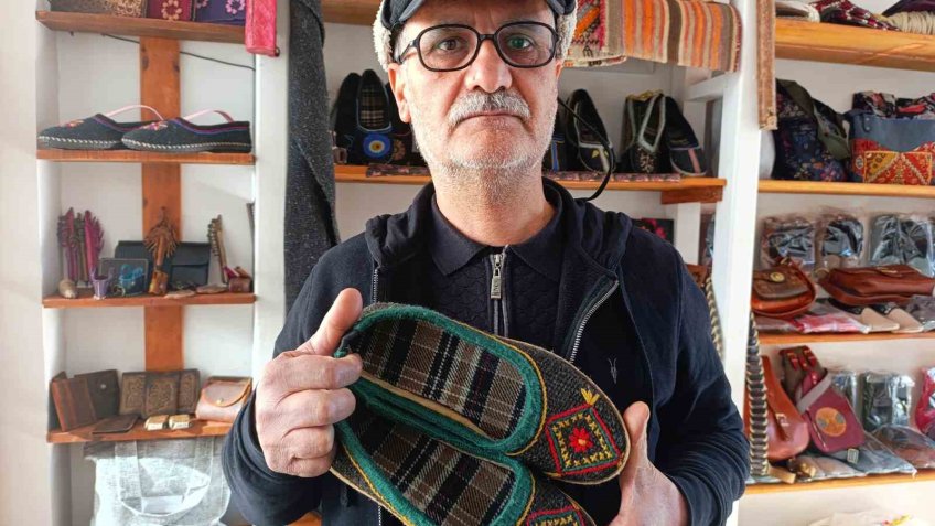 Van’ın asırlık mirası ‘reşik’ ayakkabıları Avrupa’ya gönderiliyor