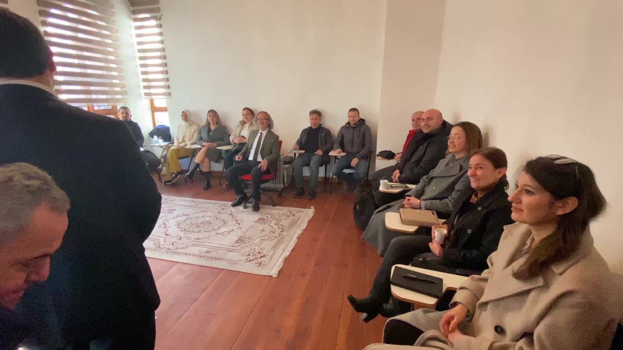 Yozgat’ta akademisyenler, kuraklığın bölge tarımına olumsuz etkilerini en aza indirmek amacıyla proje yazma eğitimi aldı