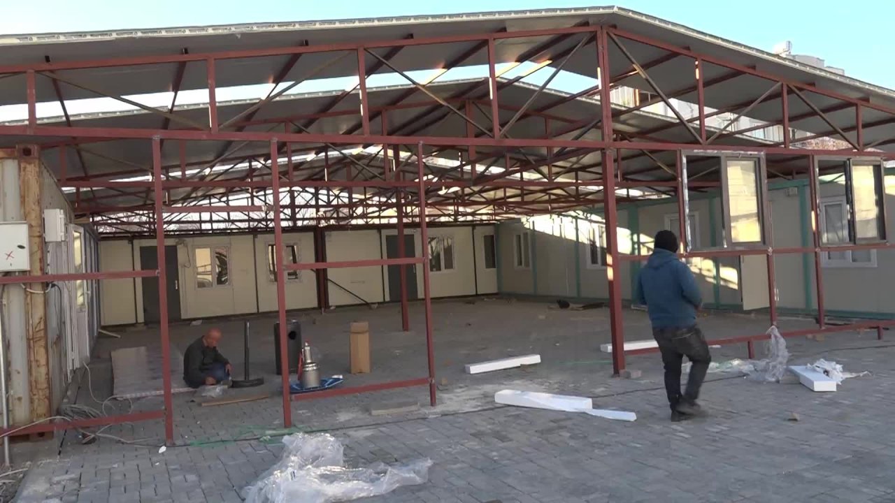 6 Şubat depremlerinin 2'nci yılında PSAKD Adıyaman Şube Başkanı Ali Sekman: Adıyaman'ın 2025 değil 2030'a kadar düzeleceğine inanmıyorum