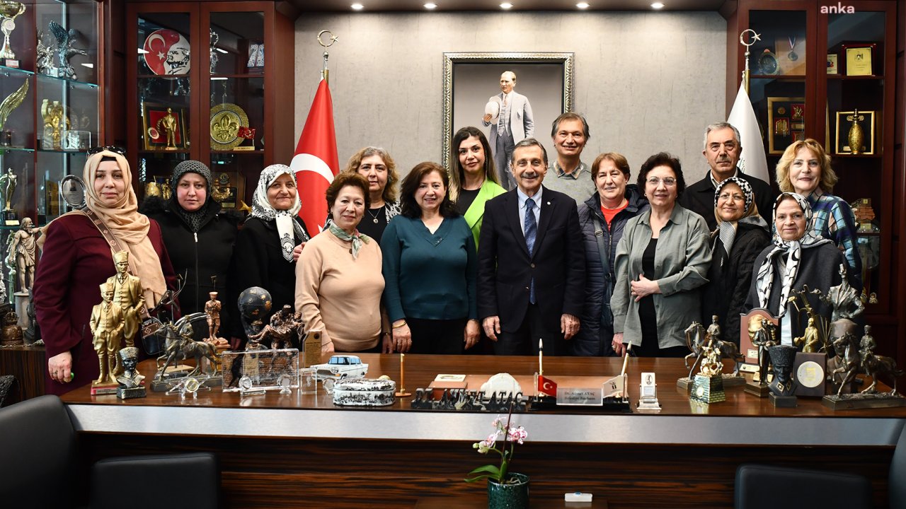 Ertuğrulgazi Mahallesi sakinlerinden Tepebaşı Belediye Başkanı Ataç'a ziyaret