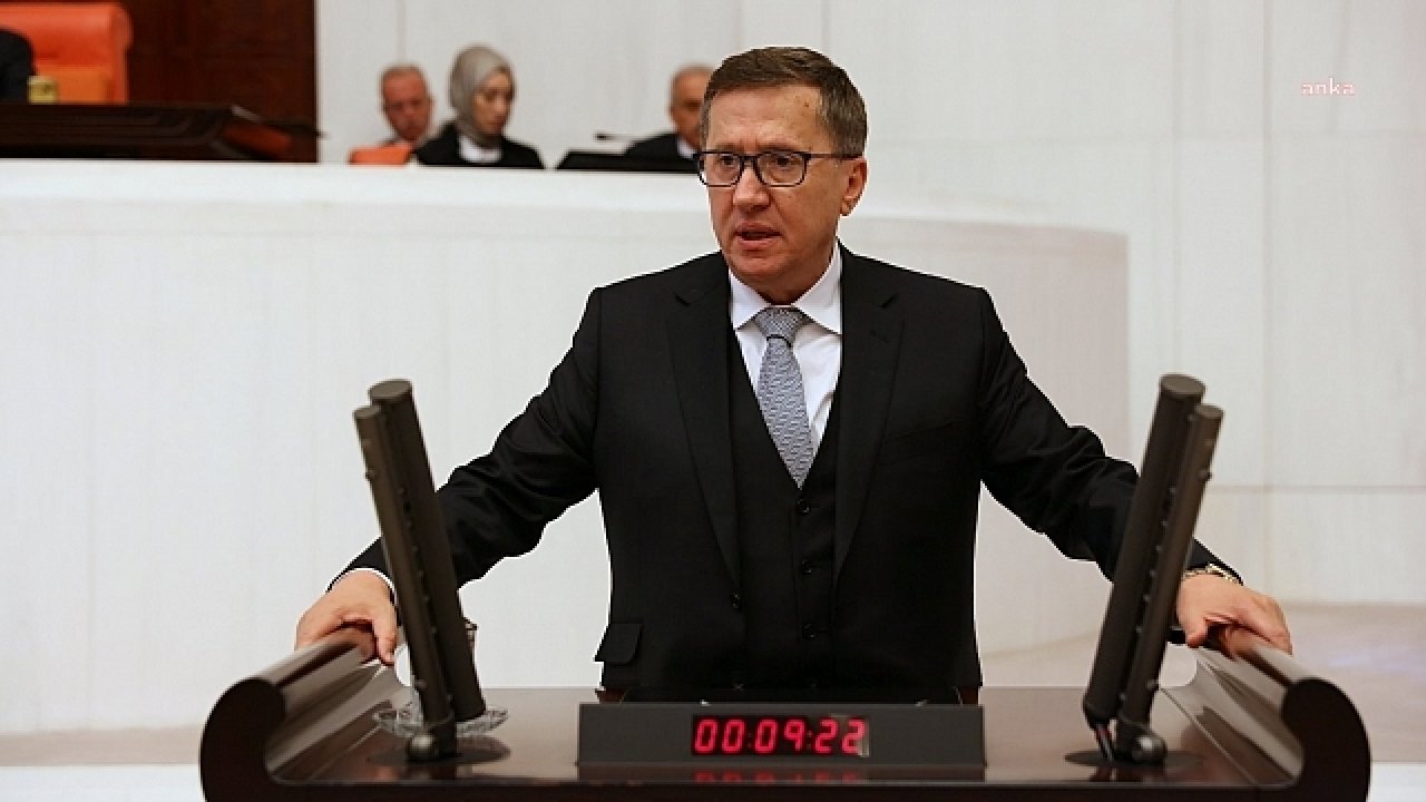 İYİ Partili Türkkan'dan Cumhurbaşkanına hakaret suçundan soruşturma açılan çiftçiye  destek: "Çiftçilerin sıkıntılarını dile getirmek de mi artık yasak"