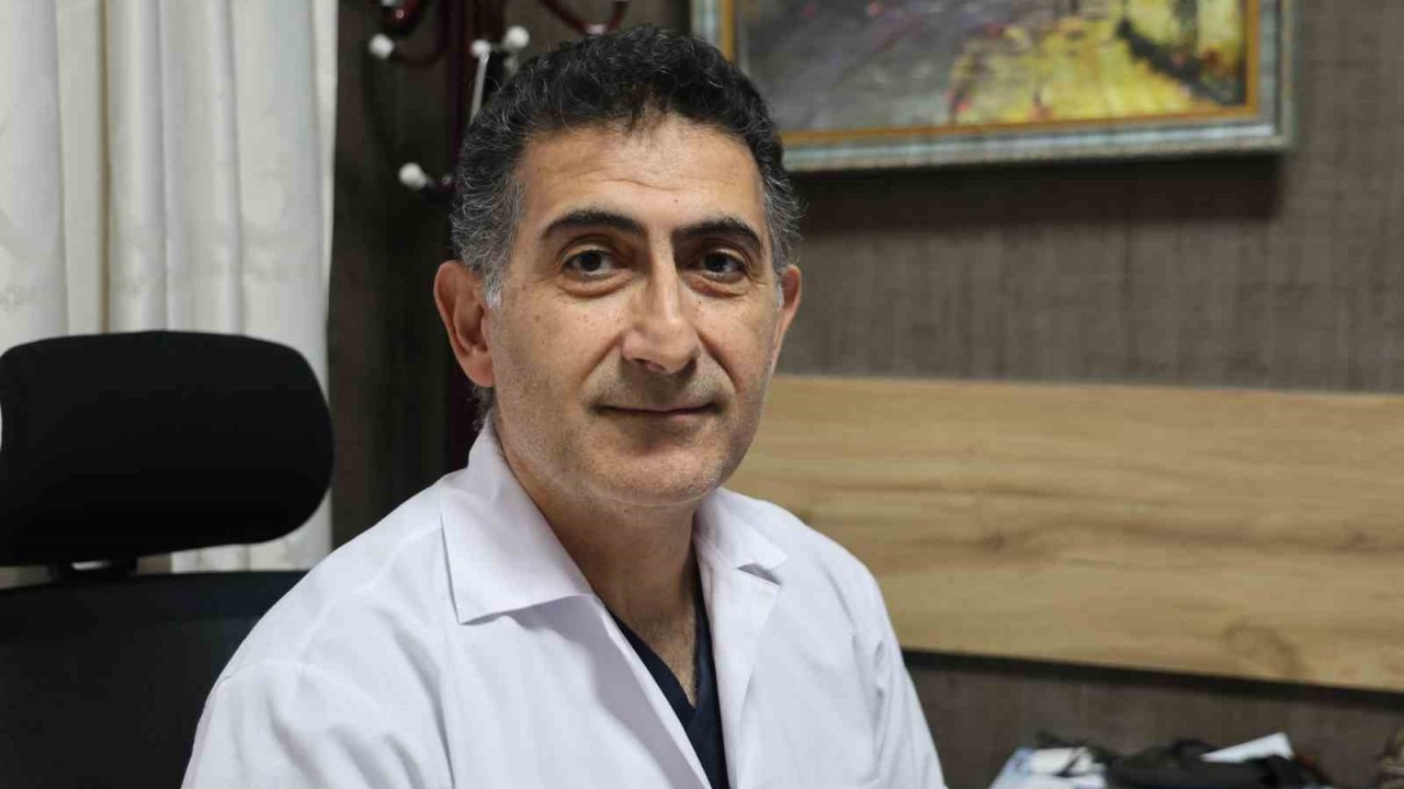 KBB Uzmanı Özbay: "Baş dönmesinin en büyük sebebi, kulak hastalıklarından kaynaklanmaktadır"