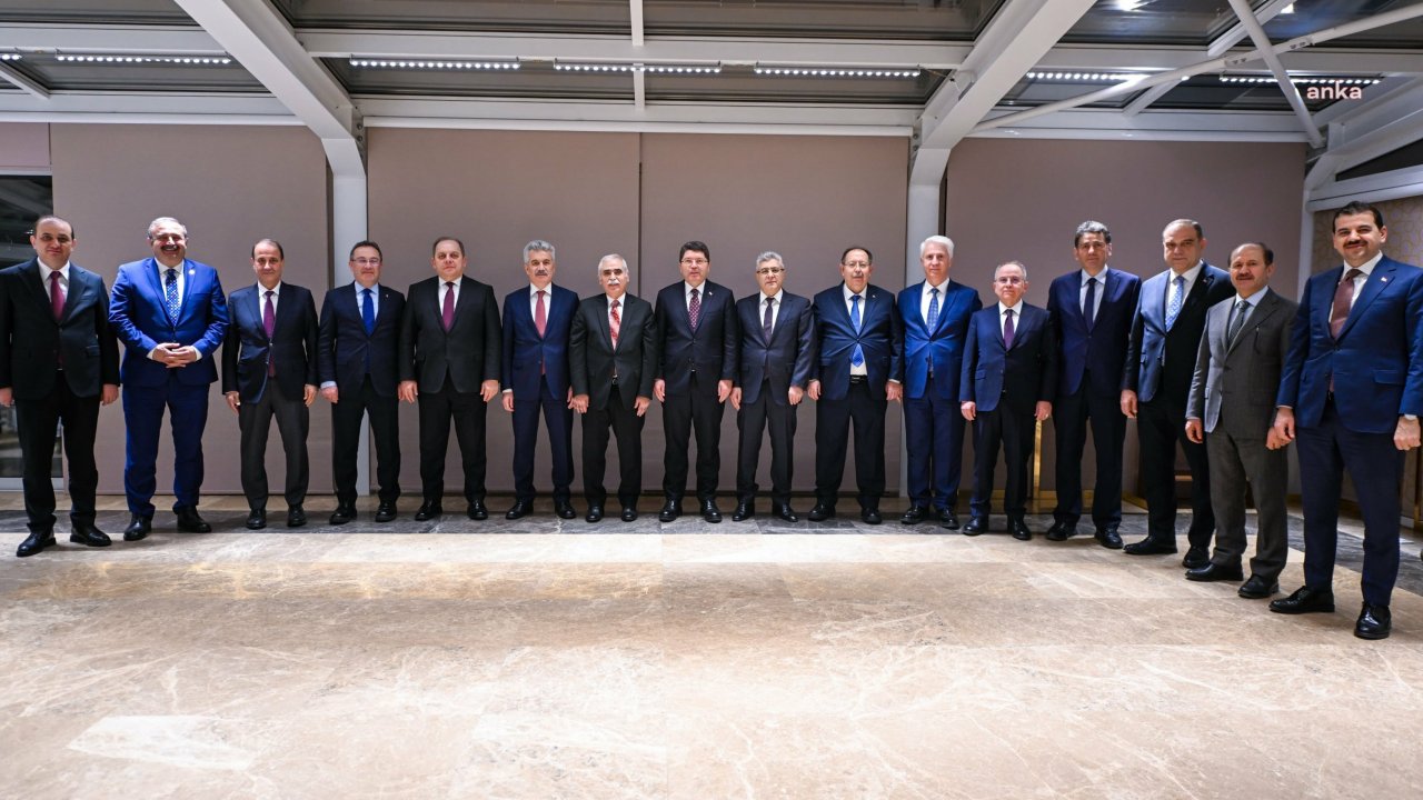 Bakan Tunç, yüksek yargı organlarının temsilcileriyle iftarda bir araya geldi