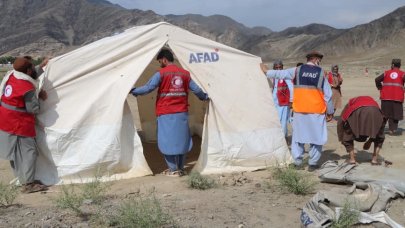 Afganistan Kunar'da çadır kurulumları sürüyor