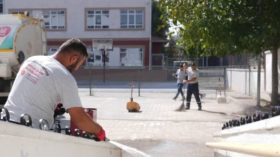 Ankara Keçiören Belediyesi’nden okullarda temizlik seferberliği