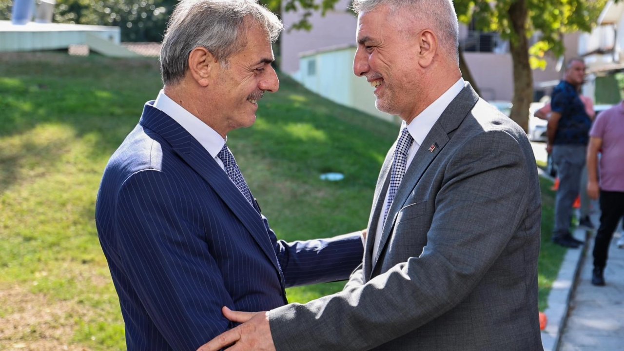 Bakan Bolat'tan Sakarya'ya ekonomik övgü