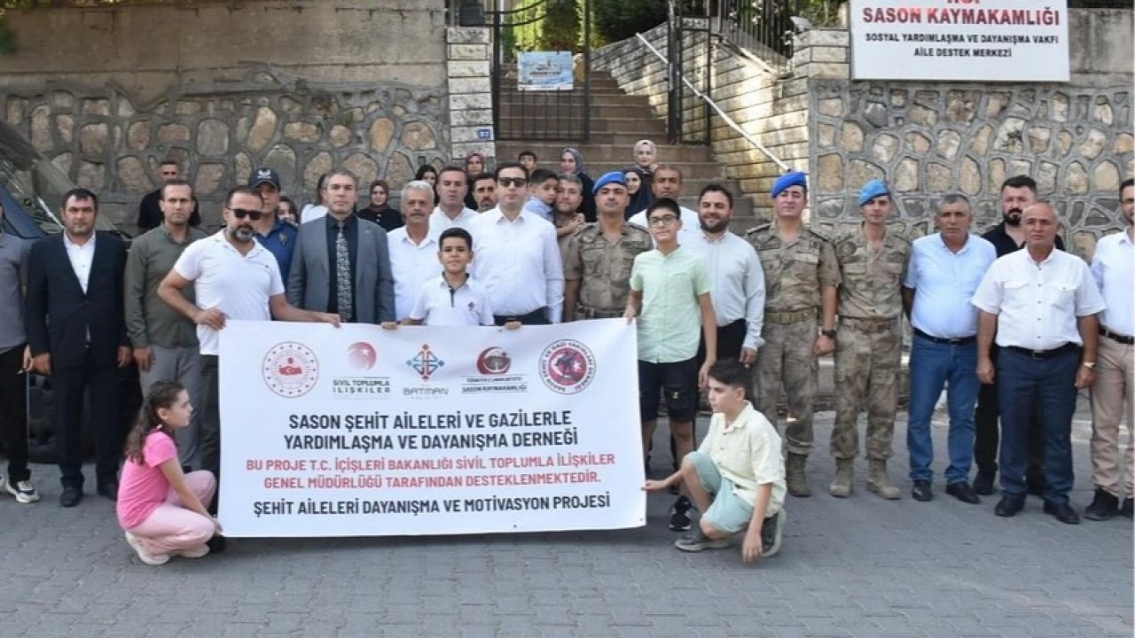 Batman Sason’da şehit ailelerine moral desteği