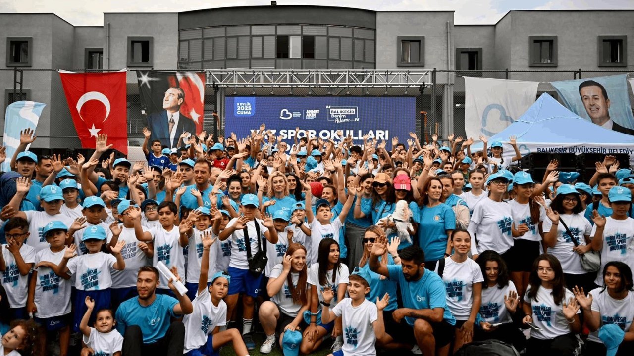 Belediyeden öğrencilere spor desteği