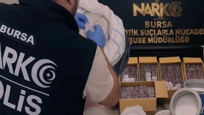 Bursa'da binlerce uyuşturucu hap ele geçirildi