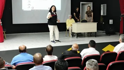 Doğubayazıt’ta çiftçilere yönelik bilgilendirme toplantısı