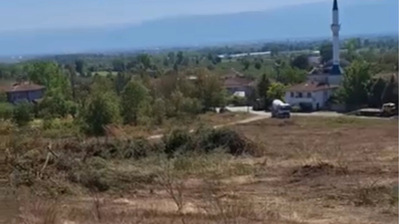 Düzce’de 10 metrelik kaçak çukur şaşırttı