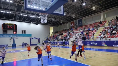 İBB Spor Okulları'nda yeni dönem başladı