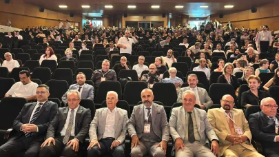 ISNITE 2025 Bursa'da başladı... Öğretmen eğitimine yeni yaklaşımlar ele alnıyor