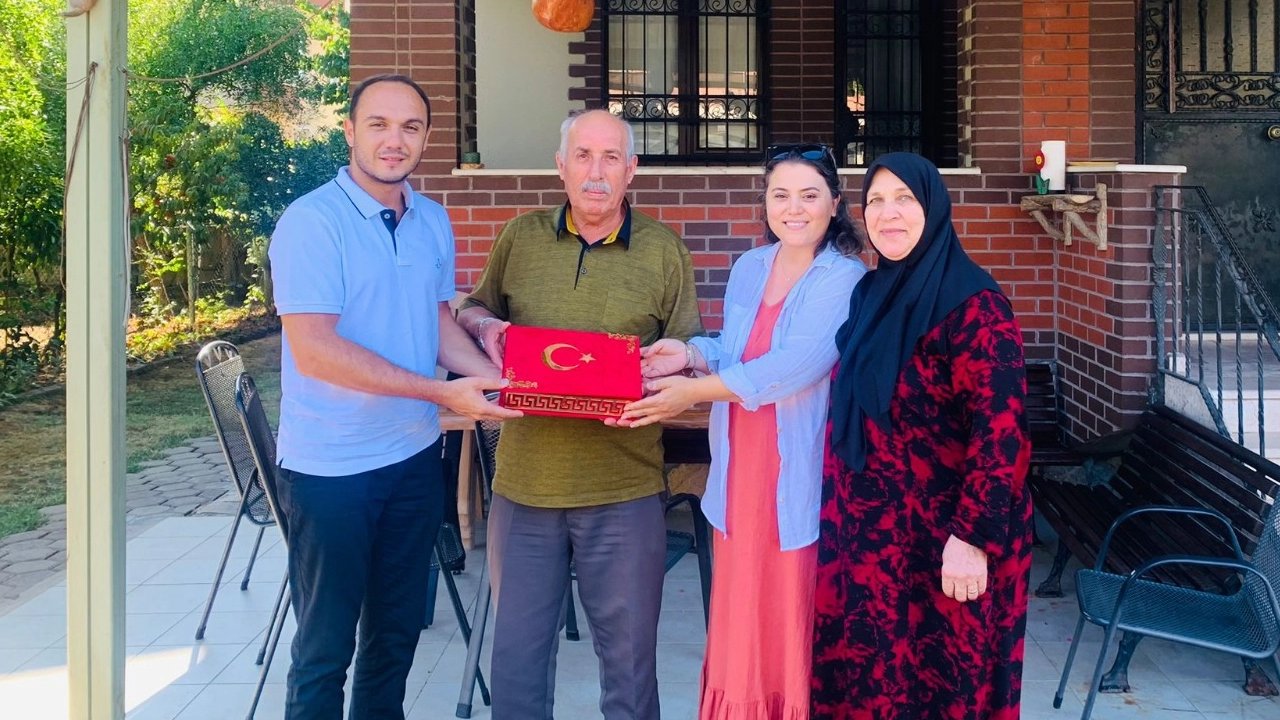 Kocaeli İzmit Belediyesi kahraman gazileri unutmuyor