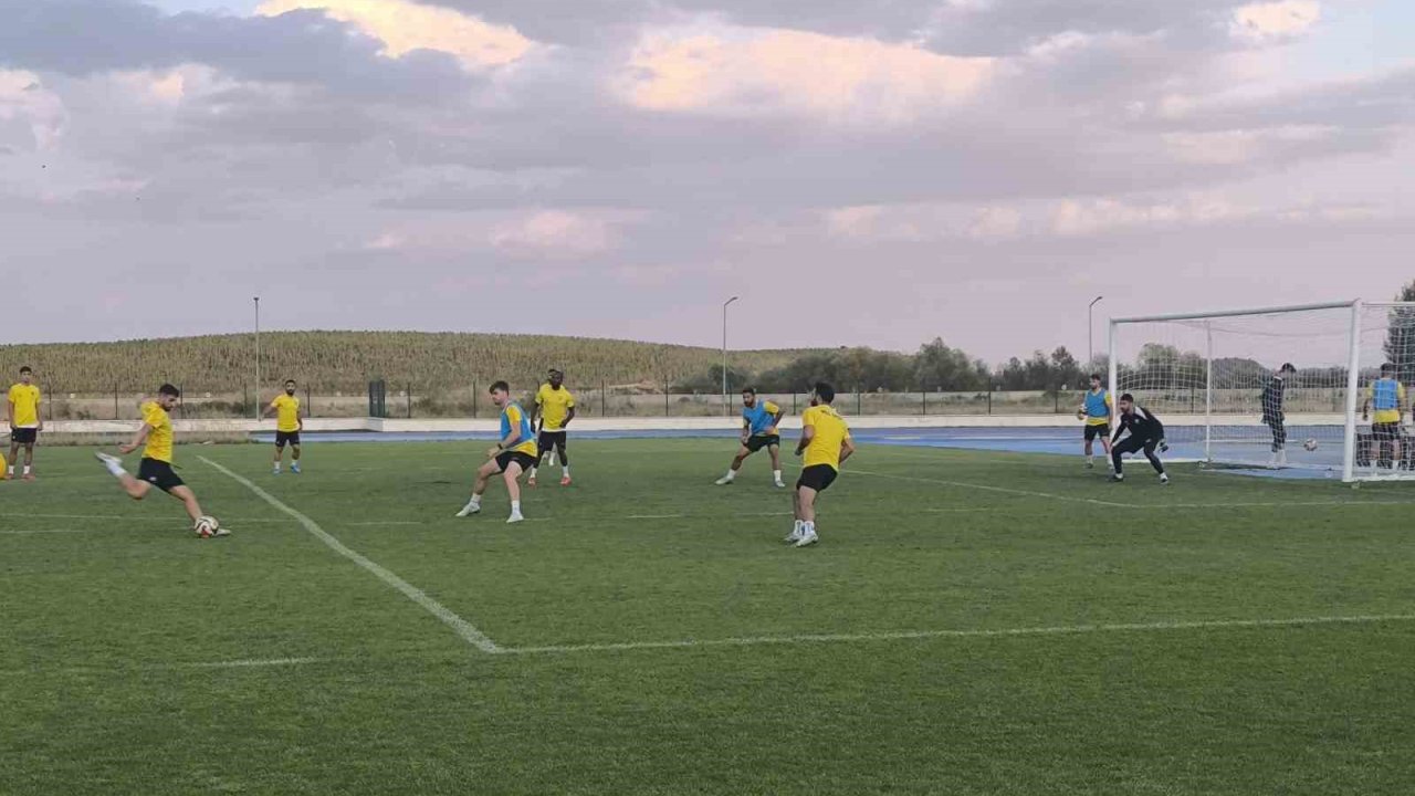 Muşspor, Ankara Demirspor maçı hazırlıklarını sürdürüyor