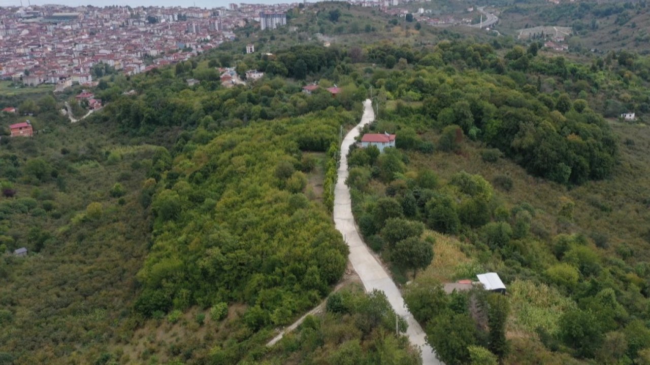 Ordu'da Döşemedibi-Bayramca yolu betonla güçleniyor