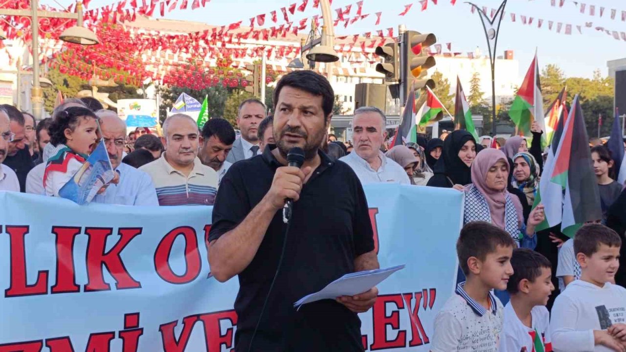 Van’daki STK’lardan Küresel Sumud Filosu’na destek