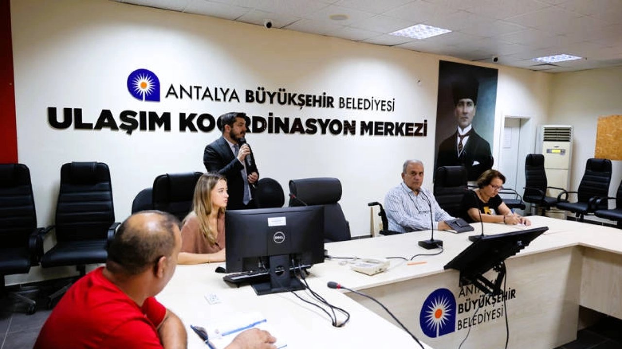 Antalya’da toplu ulaşım şoförlerine engelli ve otizm farkındalık eğitimi