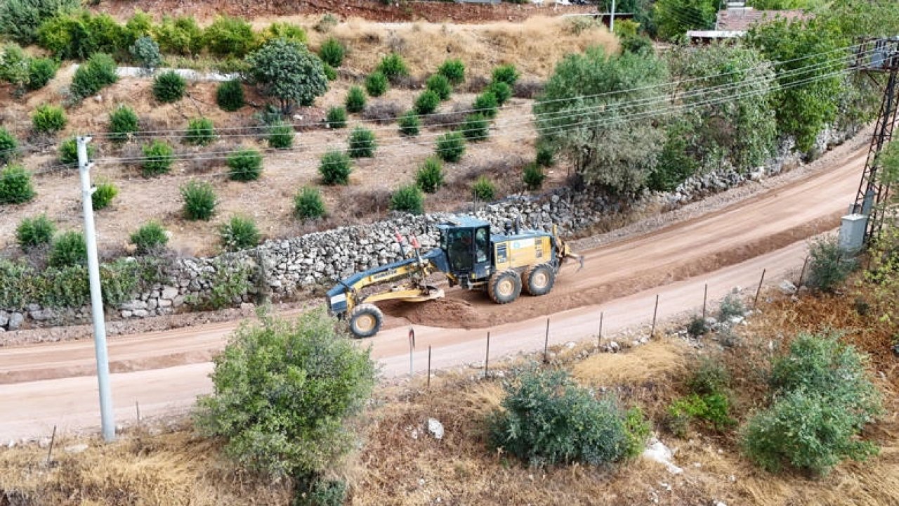 Antalya’nın kırsalında asfalt seferberliği