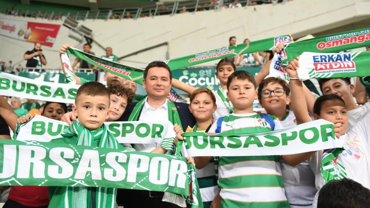 Başkan Aydın, Bursaspor maçını çocuklarla izledi