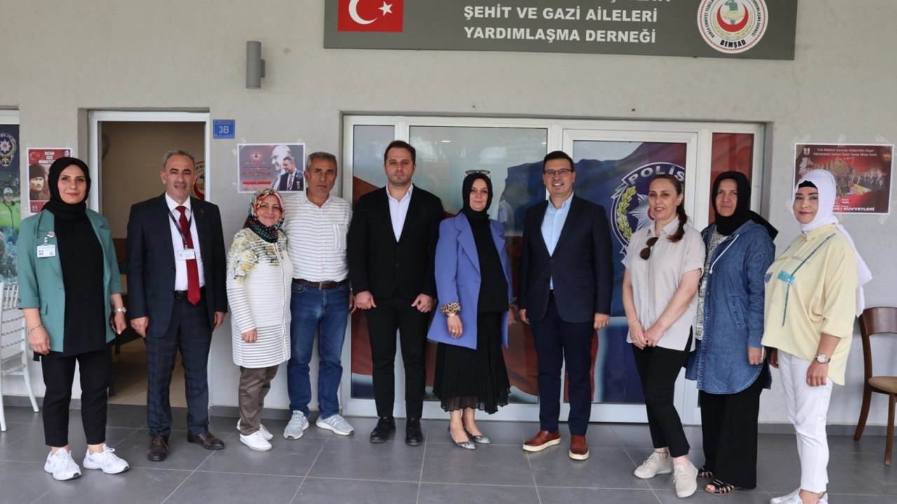 Bursa Nilüfer Belediyesi gazi ve şehit yakınlarının yanında